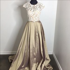 Sherri Hill formal dress
